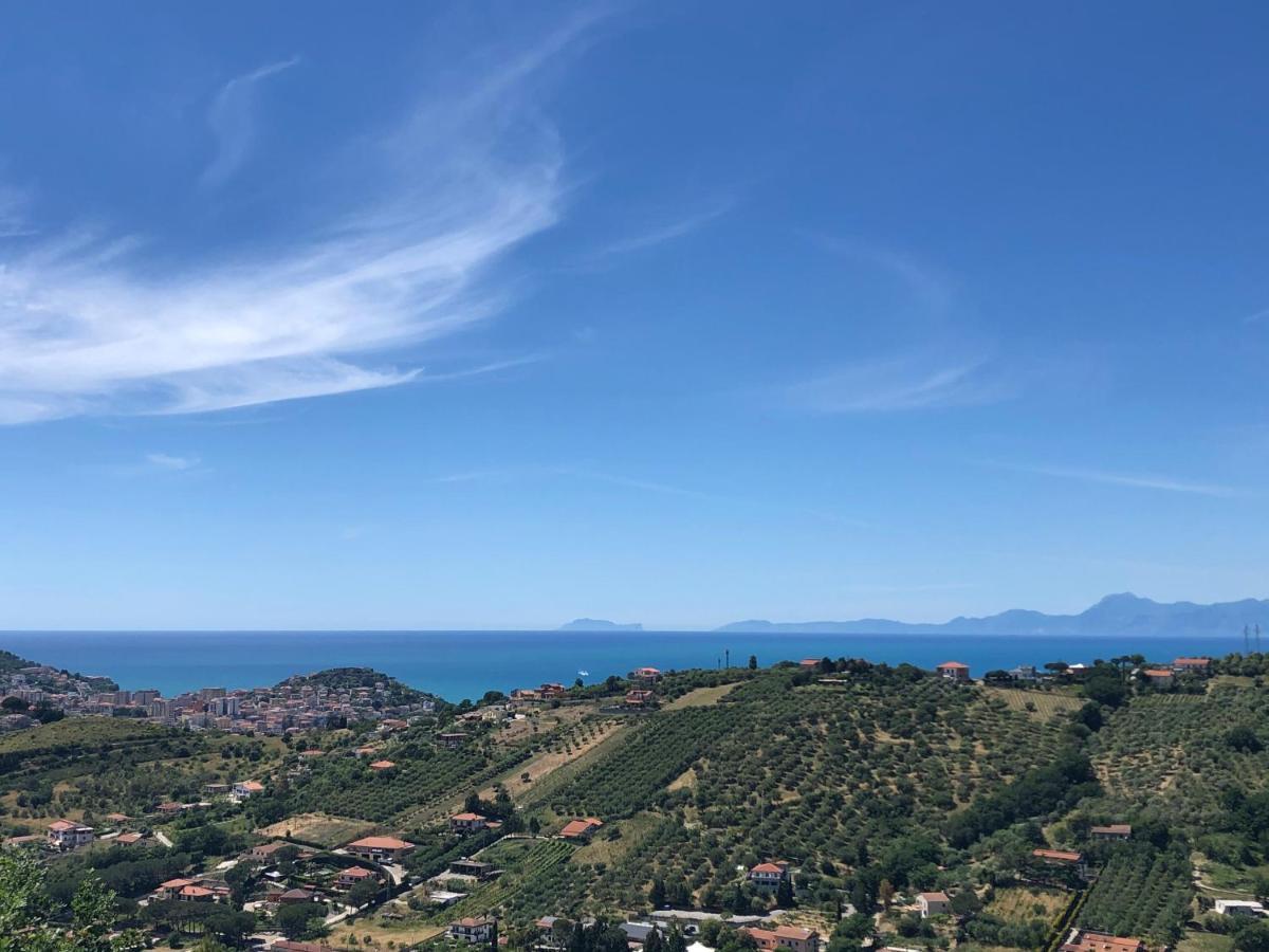 Dolce Basilico Acomodação com café da manhã Agropoli Exterior foto